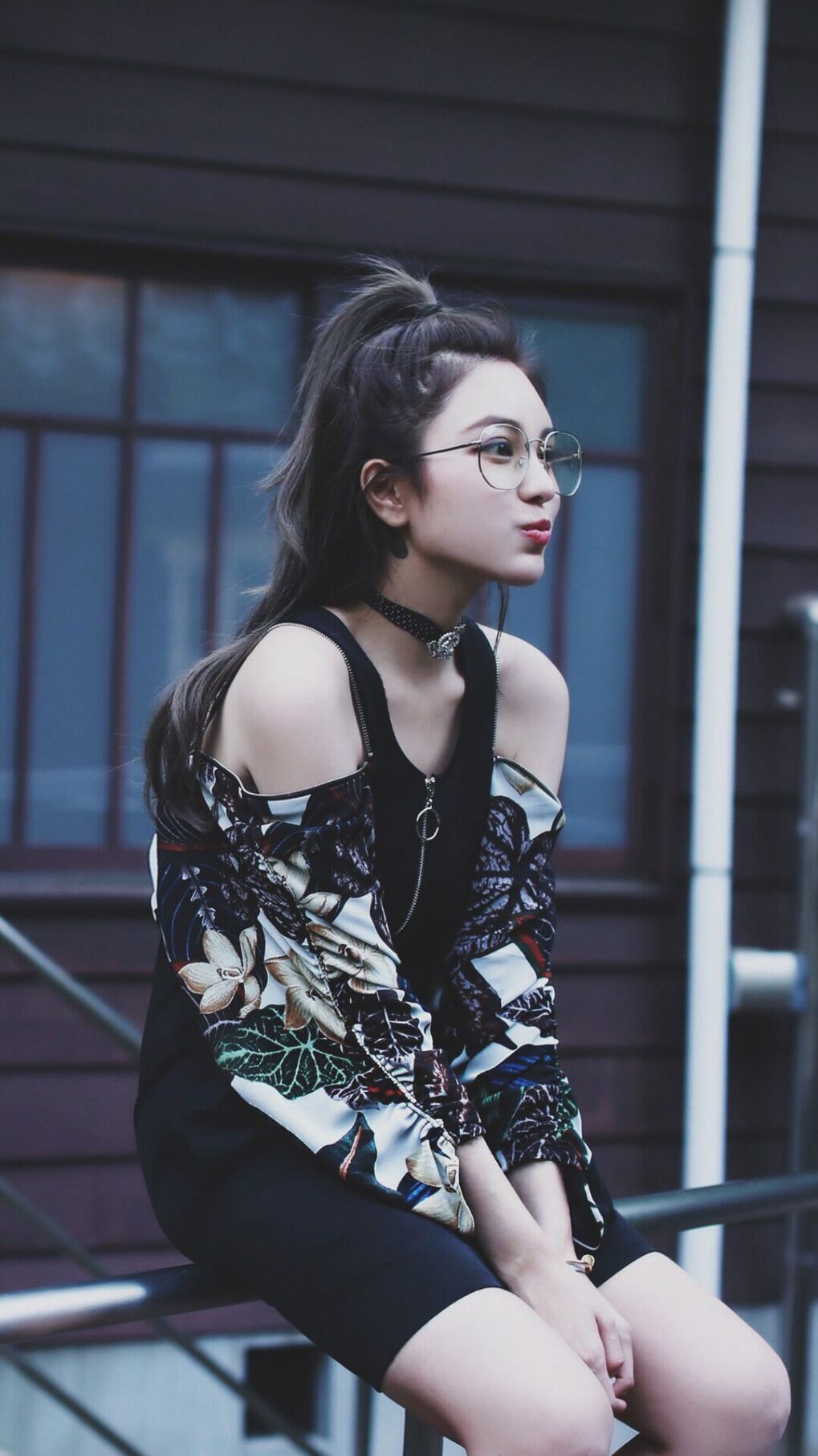 开云官方-全球车迷：比赛外的文化交流，全球车系