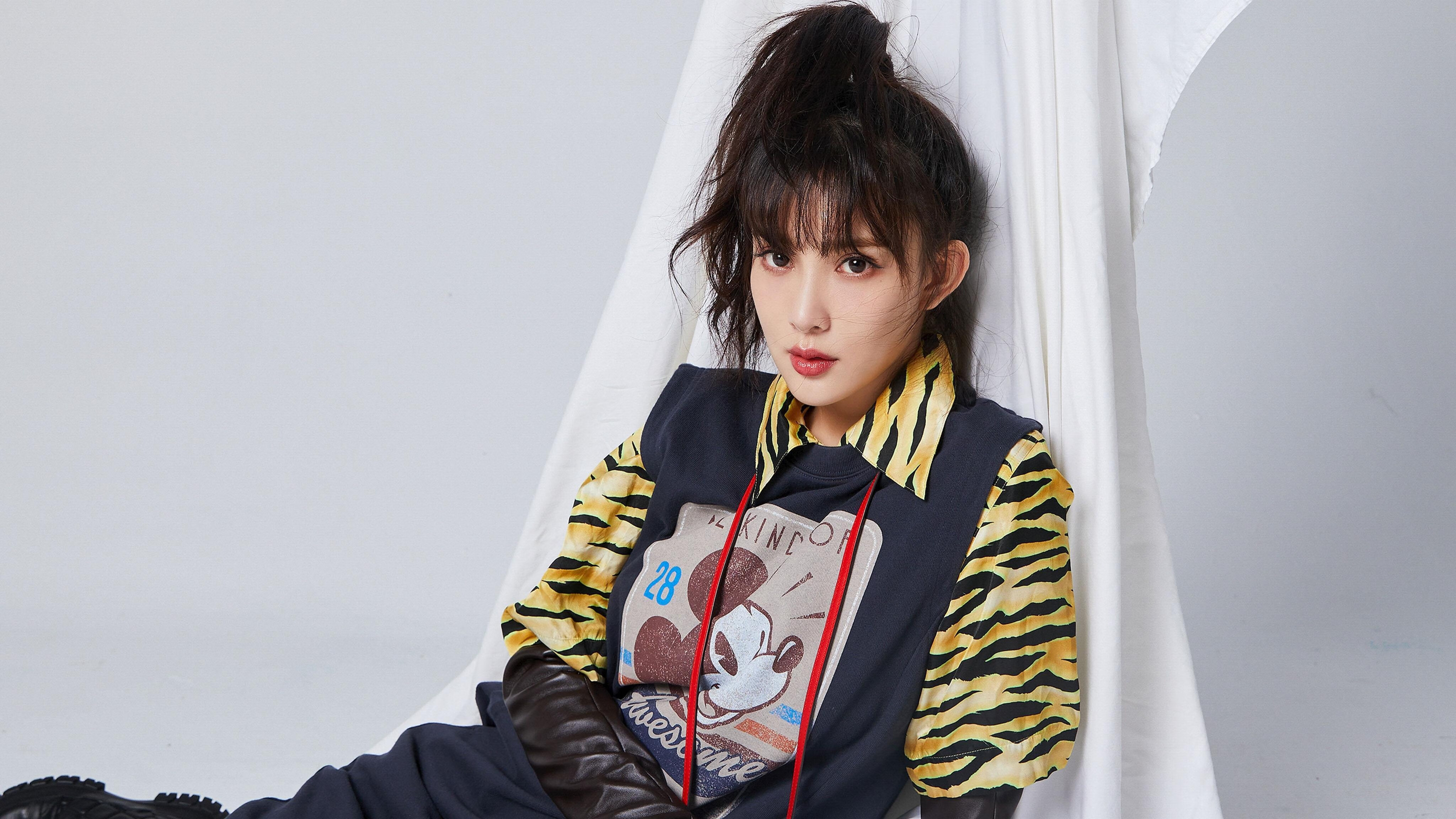 kaiyun官方网站-凯撒酋长球员转会动态，市场引援活跃，凯撒酋长球衣