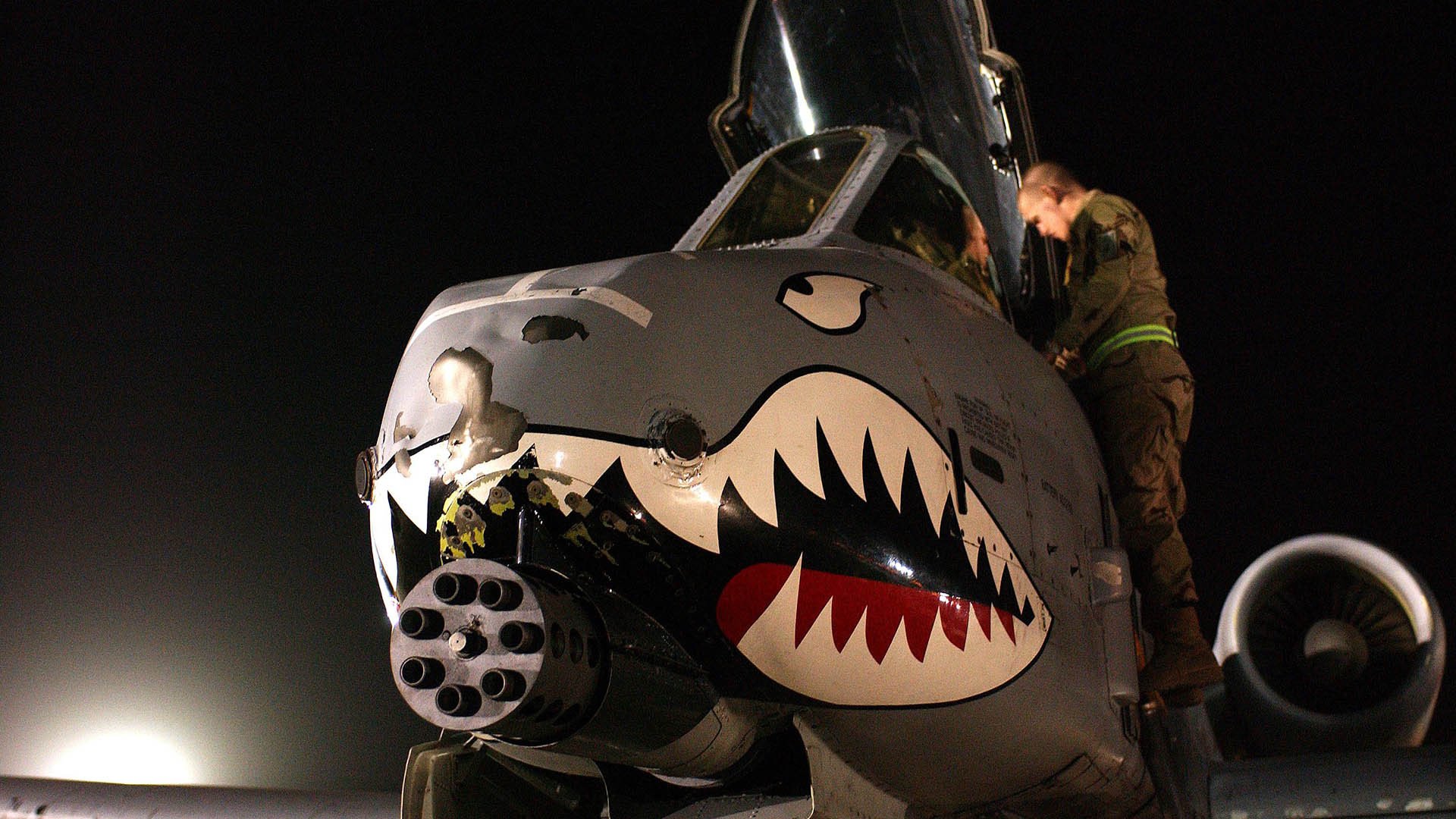 开云·体育官网-英超冲刺决赛：谁能笑到最后？精彩不断！，英超冲刺速度